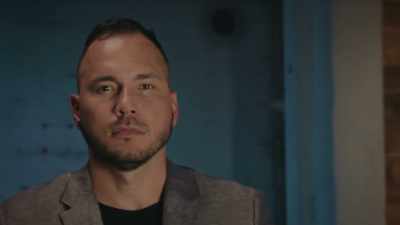 RENDON: So when we got on
that plane, I was scared, man, - Drug Lords: The Next Generation