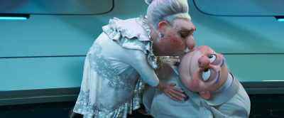 Renfield! Snookie-pooks. - Monster Family 2