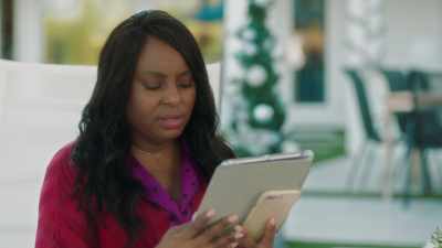 Renowned music journalist
Gia Cole to have - All Saints Christmas
