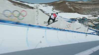 [reporter 2] Will we see
him on the medal stand? - Shaun White: The Last Run