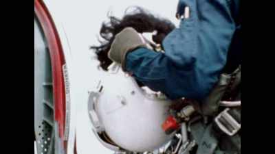 REPORTER: Astronaut Resnik
got here early, - Ted Bundy: Falling for a Killer