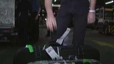 - [Reporter] Customs officers
have targeted a flight - Liverpool Narcos