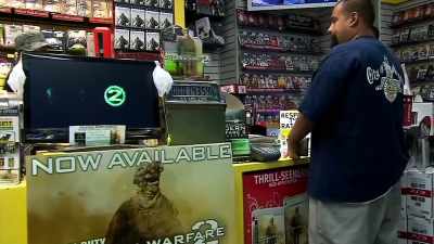REPORTER:GameStop, the biggest - Diamond Hands: The Legend of WallStreetBets