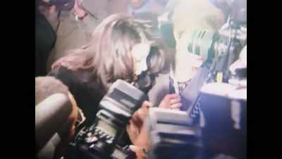 [reporters clamoring] - First Ladies