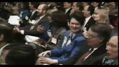 Reporters would
leave these briefings saying, - General Magic