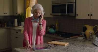 ...requesting that
you stop sending me your brochure. - Queen Bees