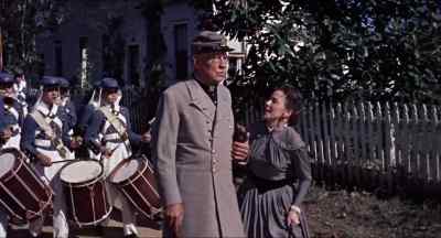 Reverend, my boy Johnny,
he's all I've got left. - The Horse Soldiers