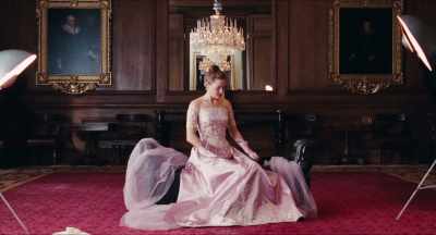 reynolds-hold-it-hold-it - Phantom Thread