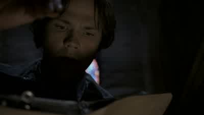 REYNOLDS: What are you doing? - Supernatural