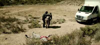 (Rhonda grunting) - Death on the Border