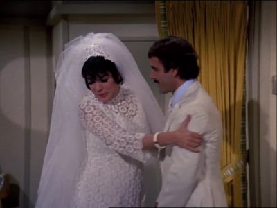 Ricardo, why don't you just
make yourself comfortable, mm? - The Love Boat