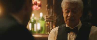 Rich folk bring their wives, - Campton Manor