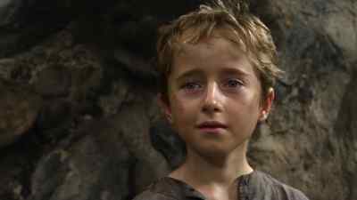 RICHARD:
Declan, what's happening? - Legend of the Seeker