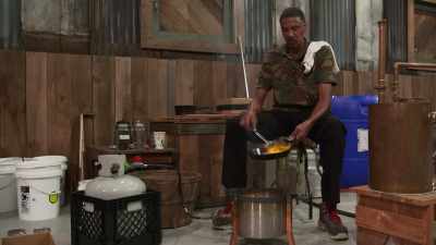  [richard] I'd rather
  the judges - Moonshiners: Master Distiller
