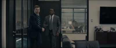 (RICHARD LAUGHING) - Gringo