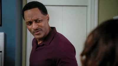 RICHARD: YOU'RE RIGHT.
I CAN'T DO THIS. - Tyler Perry's The Oval
