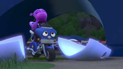 - Ricky? You scared us! - Ricky Zoom