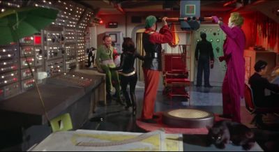 Riddler You're mad Penguin's finished Batman by now - Batman