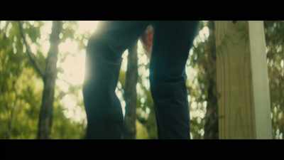 (rifle blasts)
(officer groans) - The Bigfoot Trap
