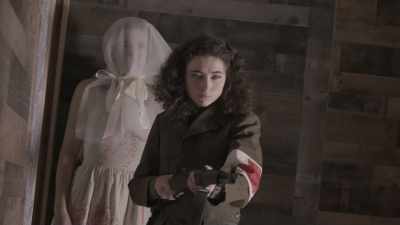 [rifle shot] - Huntress