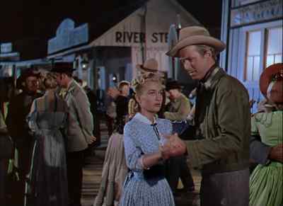 Right handsome fella there, isn't he? - Bend of the River