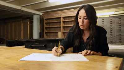 Right before I start
to decorate a house, - Fixer Upper: Behind the Design