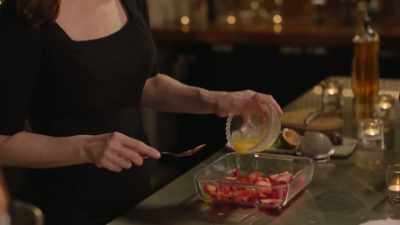 Right, I'm going to pour
the passionfruit juice - Nigella: At My Table