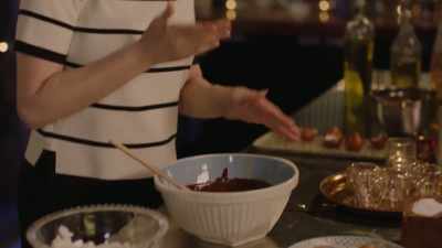 Right, I'm gonna fold in the
egg whites, a third at a time. - Nigella: At My Table