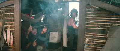 Right, jump!
- I fight! - Rambo: First Blood Part II