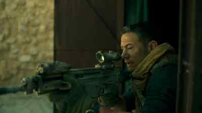 Right, let's go. - Strike Back