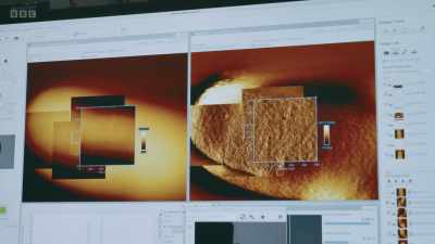 Right. My scan's going to be
500 nanometres wide. - Secrets of Size: Atoms to Supergalaxies