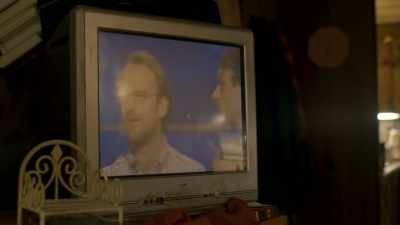 Right, Nick.
You got a chance to score. - Tin Star
