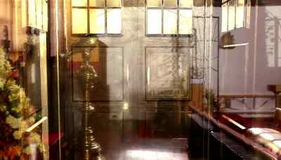 Right, no one touches that key,
have you got that? Don't touch it. - Doctor Who