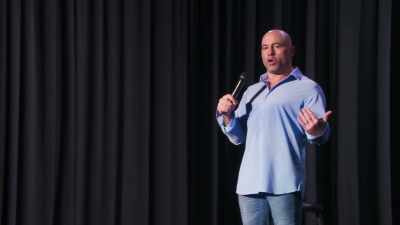 Right now, I have slowly but surely bent
until I'm in this position. - Joe Rogan: Triggered