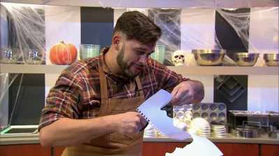 Right now I'm workin'
on cutting out my werewolf - Halloween Cookie Challenge