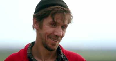 - Right, Ramon?
- Right, friends. - Ramon
