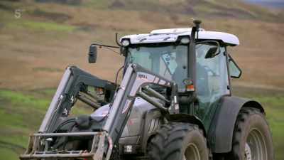 Right, Reuben,
we'll take you up here, - Our Yorkshire Farm