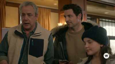Right. Right. I am trying
to find it, and your bag. - The Perfect Pairing