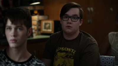 - Right?
- Right. - Fist Fight