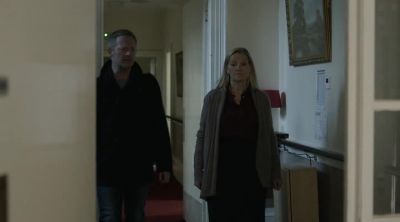 Right, Sandy was saying
she's still having nightmares. - Shetland