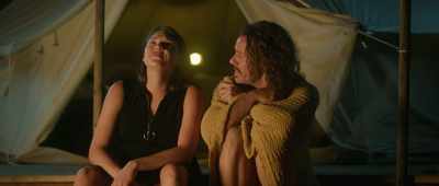 - Right? you should get comfortable.
- Yeah - Uhm-mm - Swap Me, Baby