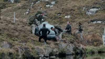 Right, stand up, number nine.
Pick whatever you threw down up. - Celebrity SAS: Who Dares Wins