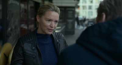 - Right, that's good.
- He made me remember something. - Revoir Paris