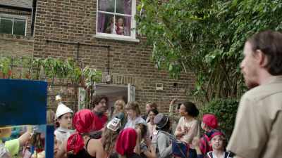 Right then, what's in the crate? - Motherland