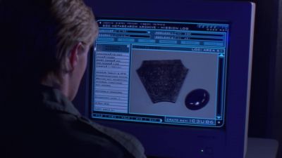 Right there. Right there. Back it up. - Stargate SG-1