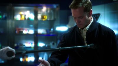 Right there. - CSI: Crime Scene Investigation