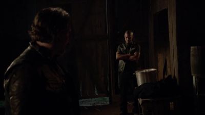 Right there. - Sons of Anarchy