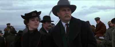 Right there. - Wyatt Earp