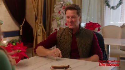 - Right? Told you.
- Totally worth the detour. - Bringing Christmas Home