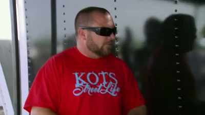 - Right.
- Uh, we just get here today - Street Outlaws No Prep Kings Team Attack